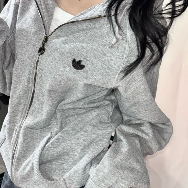 🐰아디다스 불꽃 미니 로고 빈티지 그레이 코튼 후드집업 여리핏🤍