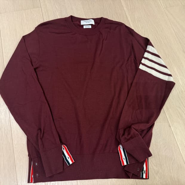 톰브라운 니트 메리노울 3 사이즈 버건디