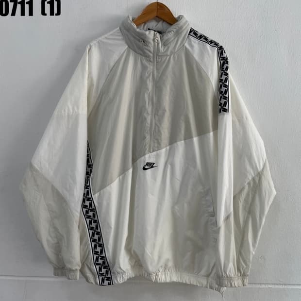 나이키 바람막이 자켓