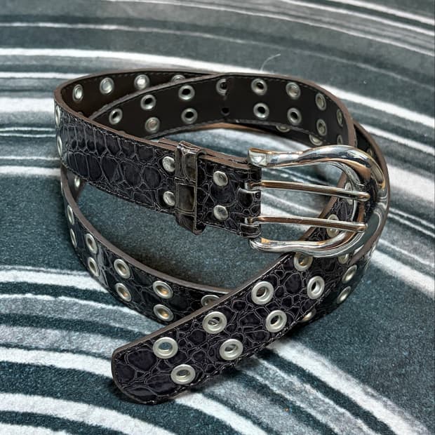 vintage eyelet belt