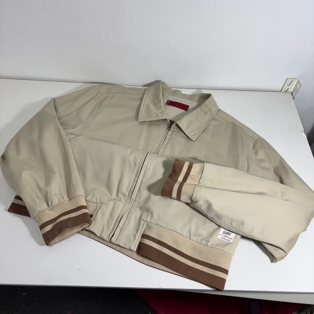 100 리바이스 레드탭 베이지 바시티자켓