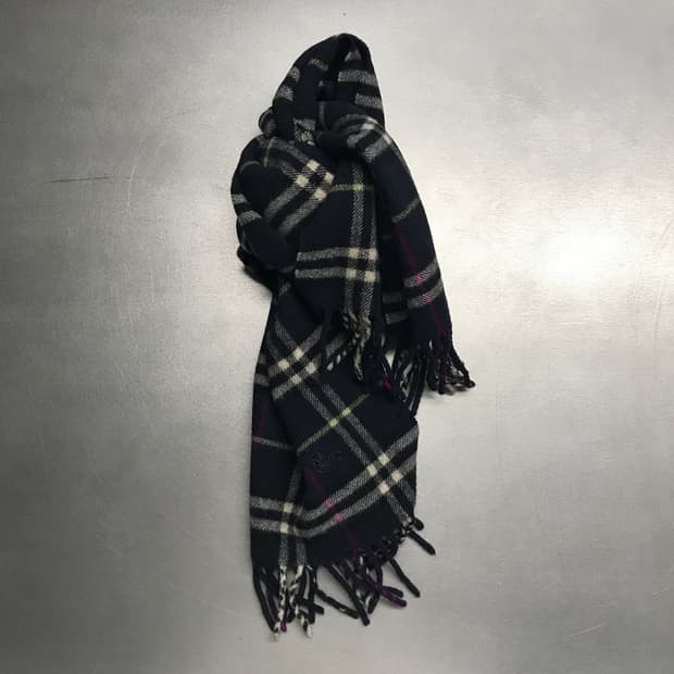 버버리 정품 램스울 머플러 네이비