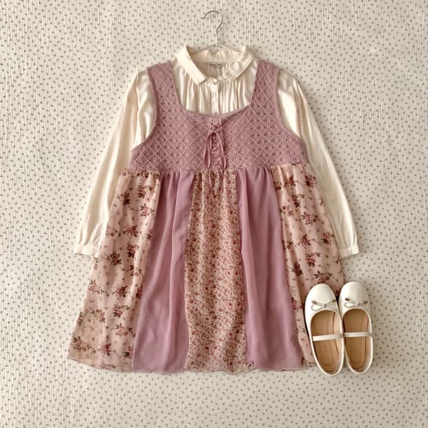 Rosa Cheri 핑크 패치 플라워 나시