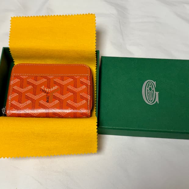 고야드 마티뇽 지퍼 카드지갑 미니 오렌지 판매합니다!