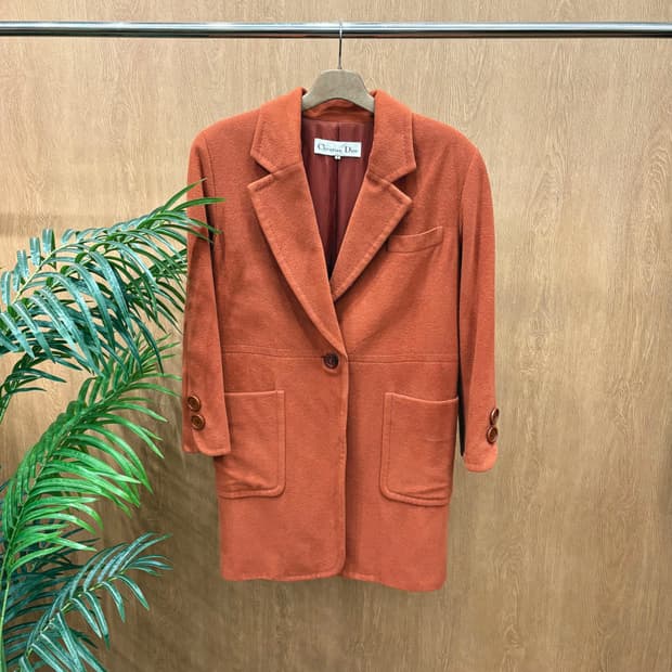 크리스찬 디올 롱 코트 노치드 라벨 웰트 포켓 디테일 스트레이트핏 오렌지