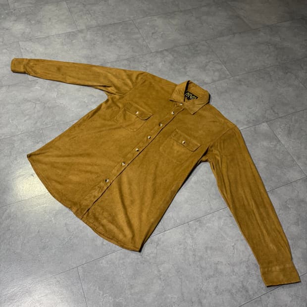 [L] ATLAS 벨벳 스웨이드 셔츠