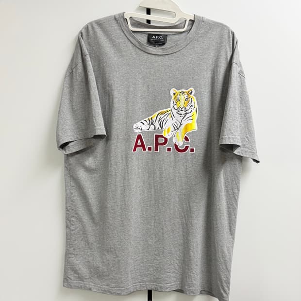 아페세 A.P.C 존슨 그레이 반팔 티셔츠 XL