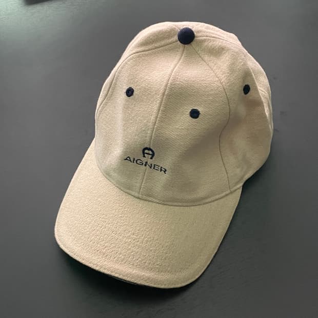 [새상품] AIGNER 아이그너 로고 볼캡 모자 베이지