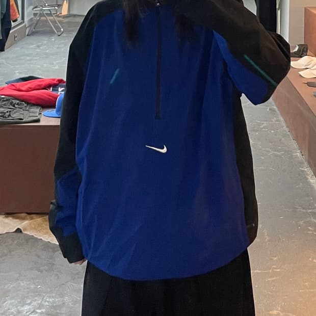 나이키 스우시 올드스쿨 블루블랙 아노락 반집업 자켓 H2318