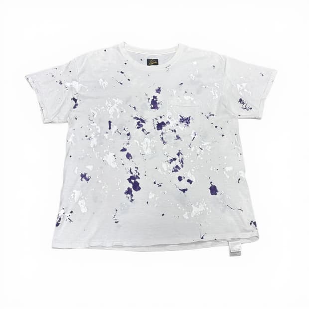 L 니들스 네펜데스 화이트 페인트 스플래터 반팔티