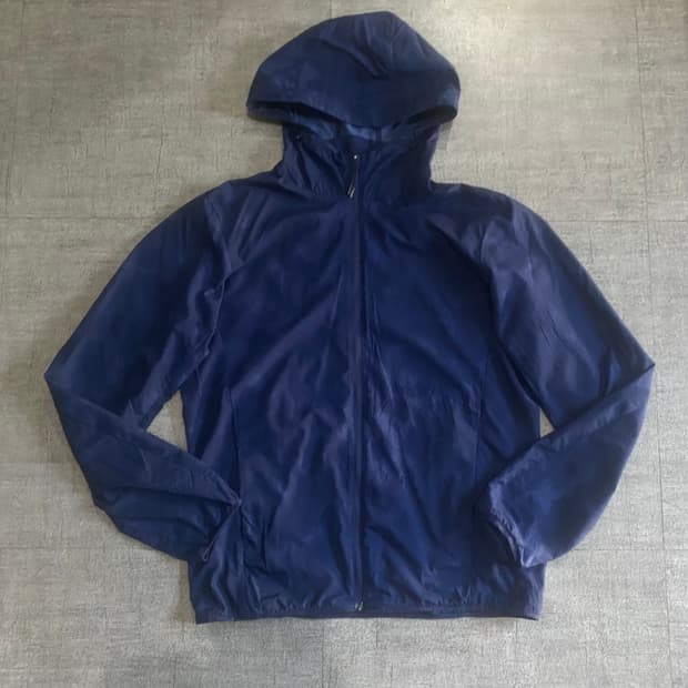 일본 Uniqlo 유니클로 올드스쿨스트릿 윈드스토퍼 바람막이자켓