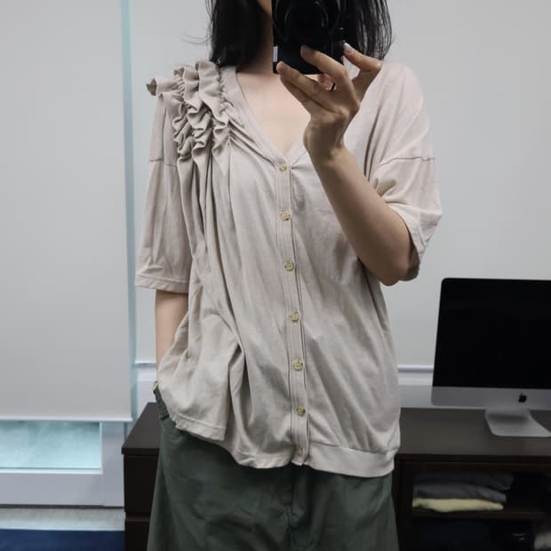 Gomme asymmetric top