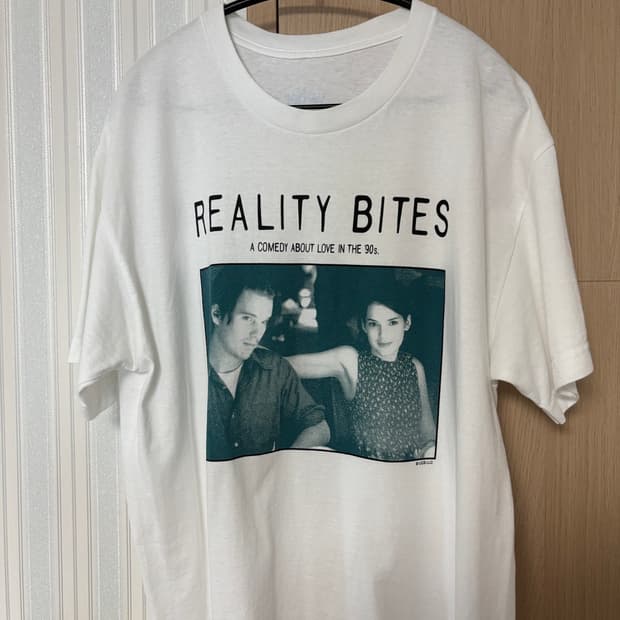 [L] reality bites 청춘 스케치 반팔 티셔츠