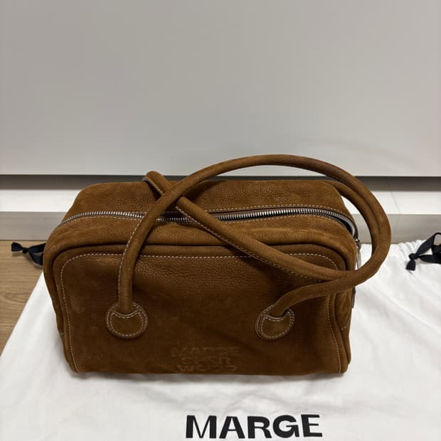마지셔우드 소프트 토트백 체스트넛누벅