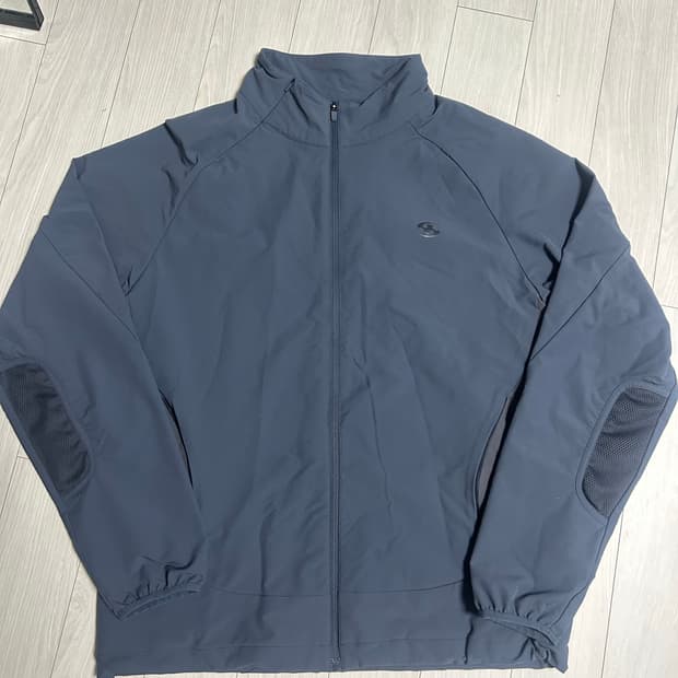 산산기어 바람막이 자켓