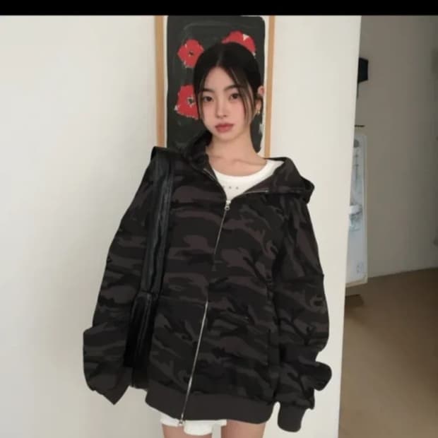 새상품) 모디무드 오버핏 카모후드집업