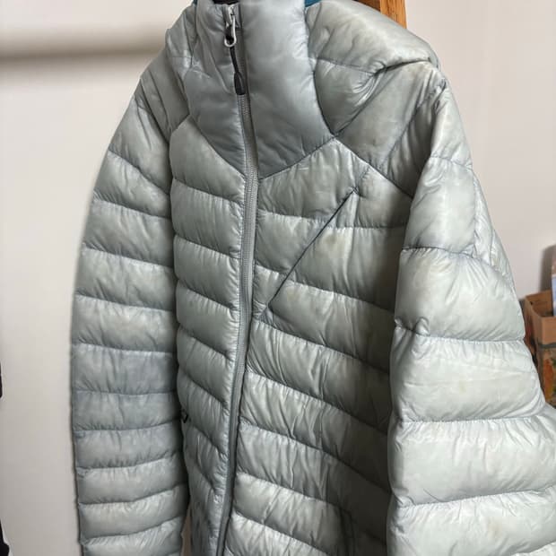 시에라 디자인 뮤어 경량 구스다운 후드자켓 패딩 라이트 그레이