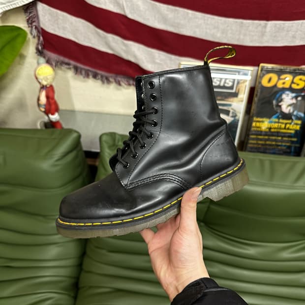 닥터마틴 1460 8홀 