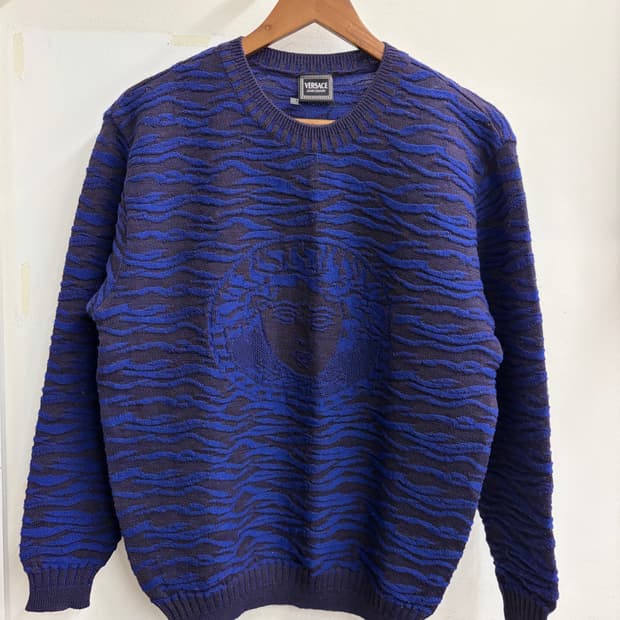 N159. 베르사체 니트