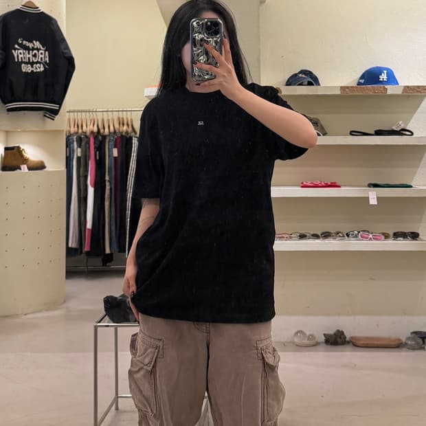 C.P. 컴퍼니 백로고 프린팅 티셔츠 U1223