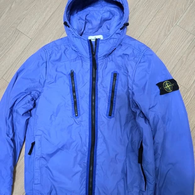 스톤아일랜드 크링클랩스 프리마로프트 M