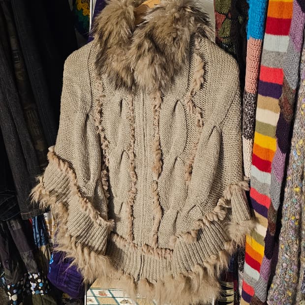 라쿤퍼 갸루 페어리 집업 케이프