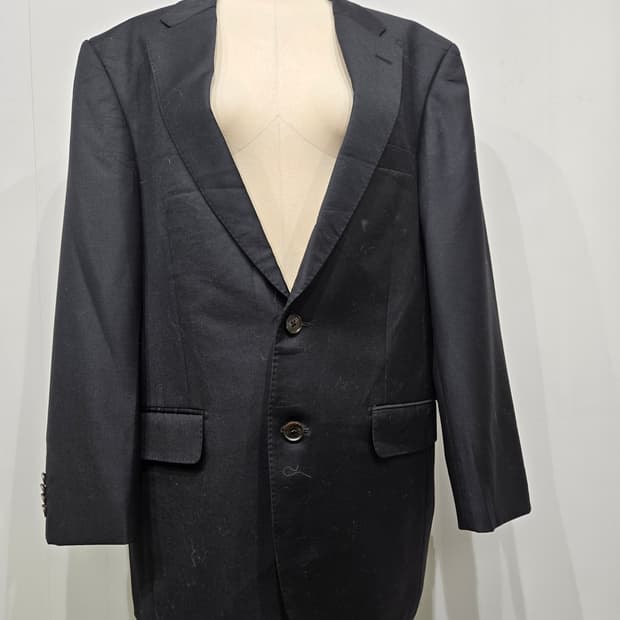 에르메네질도 제냐 블랙 남성 정장 자켓