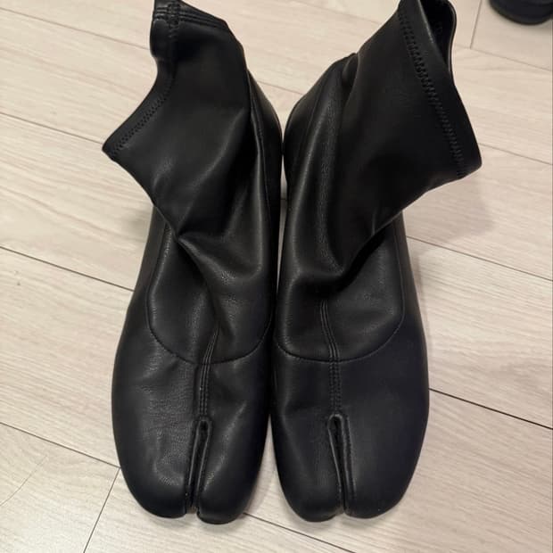 마르지엘라 타비 부츠 38