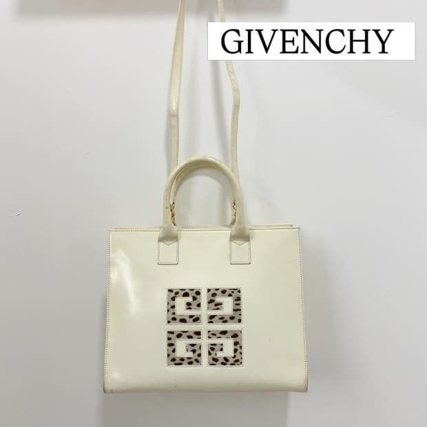 GIVENCHY 아이보리 에나멜 송치 토트&숄더백