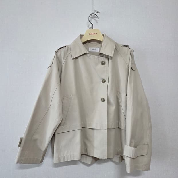 베이지 숏 자켓