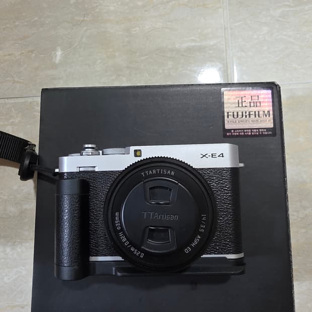 후지필름 xe4 팝니다