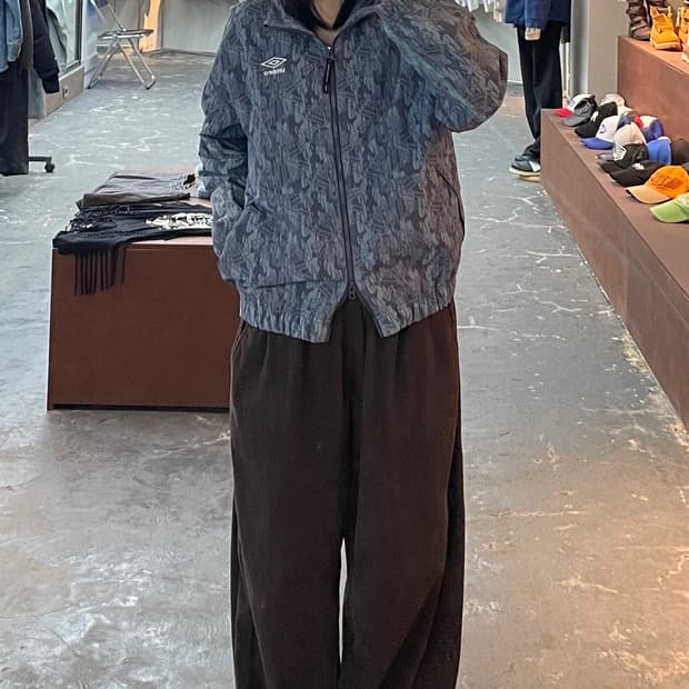 엄브로 스티릿 패턴 투웨이 올드스쿨 바람막이 자켓 H1123