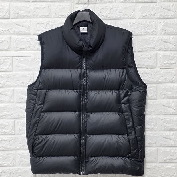 택포// 나이키 스우시 블랙 패딩 조끼 L