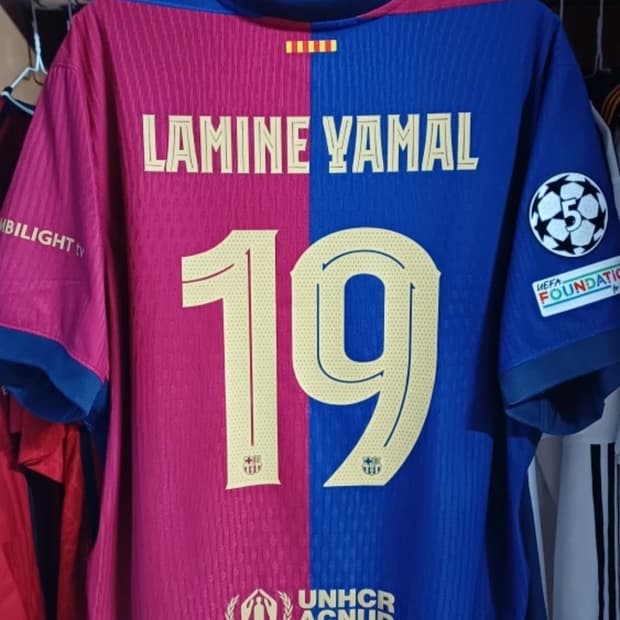 (어센틱) 24 25 바르셀로나 라민야말 어센틱 홈 유니폼 