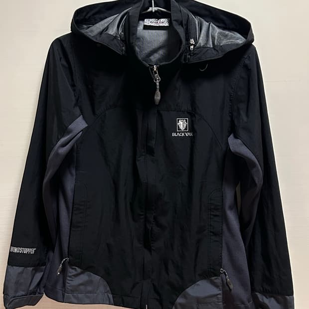 블랙야크 여성 바람막이 90