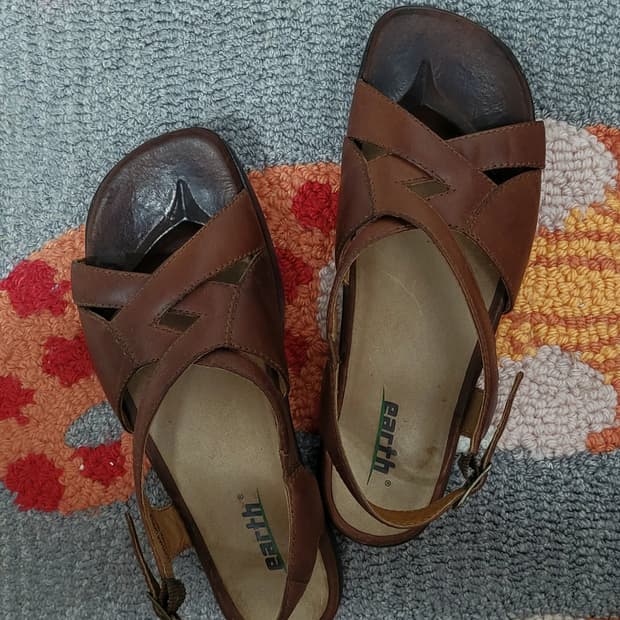 미국 빈티지 여성 가죽 라텍스 샌들(7.5) 240~245