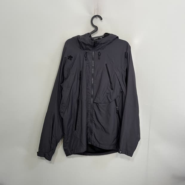 데상트 남성 바람막이 105