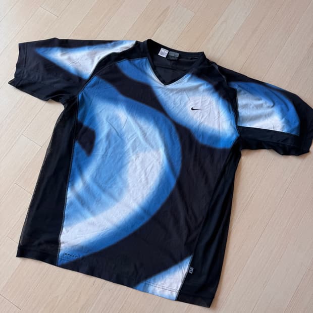 나이키 코트 테니스 페더러 2003 두바이 오픈 우승 착용 반팔 티셔츠