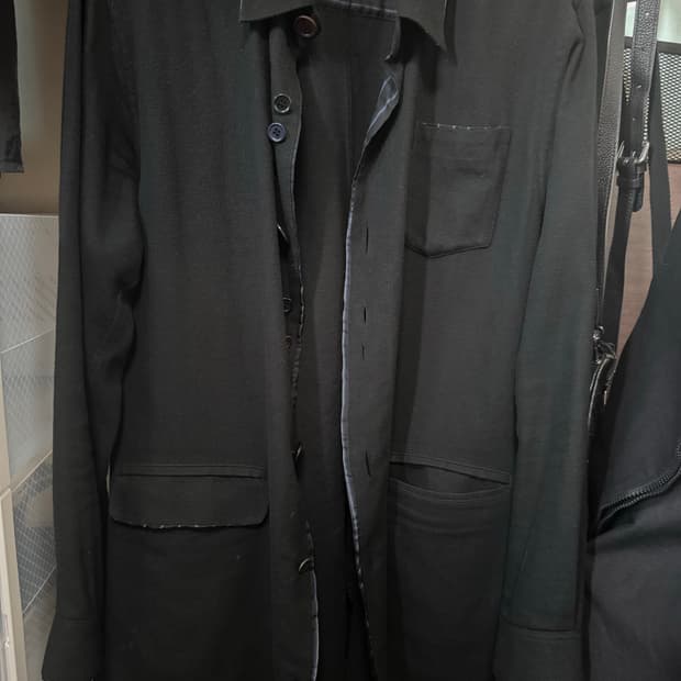 언더커버 멀티 버튼 셔츠