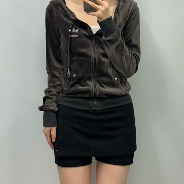 아디다스 대장급 벨벳 브라운 후드 집업