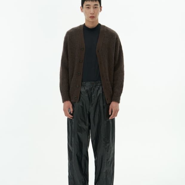 아모멘토 그랜파 가디건 M 다크 브라운