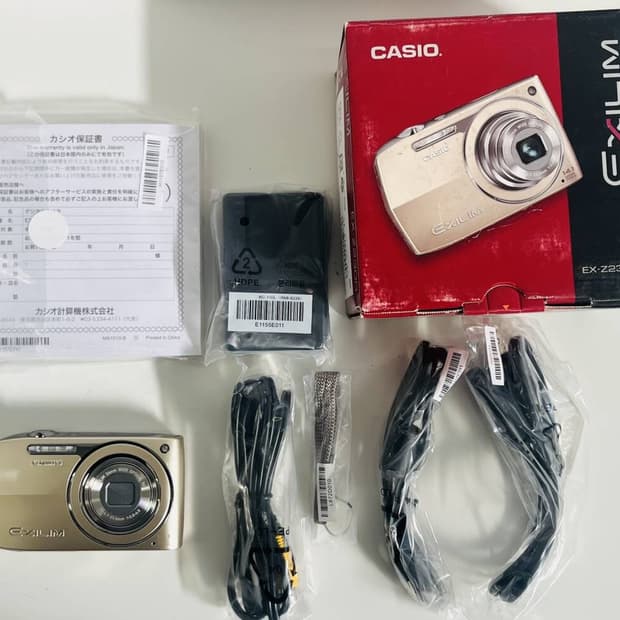 풀박스 미사용급) 카시오 엑슬림 z2300 골드