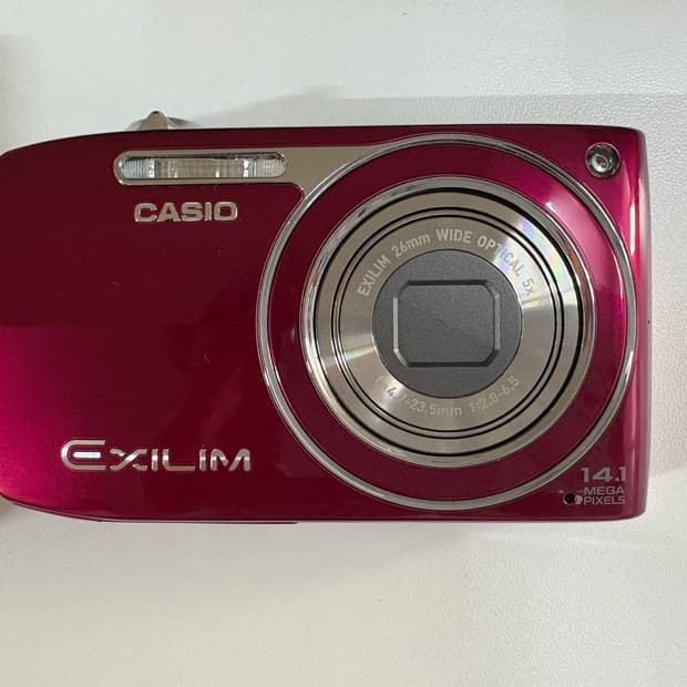 카시오 exilim z2000