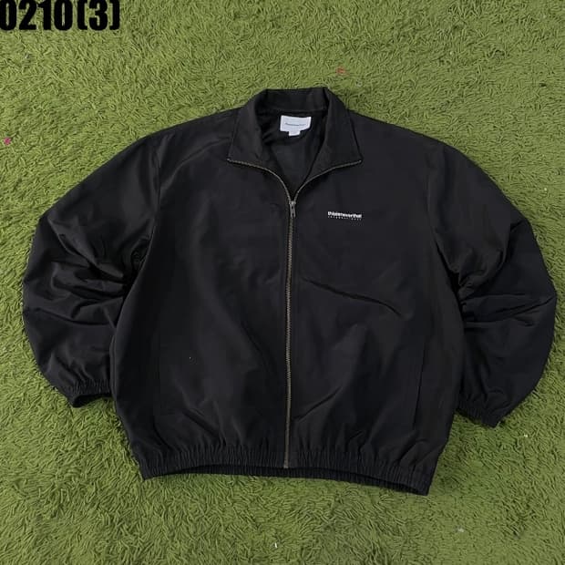 디스이즈네버댓 자켓