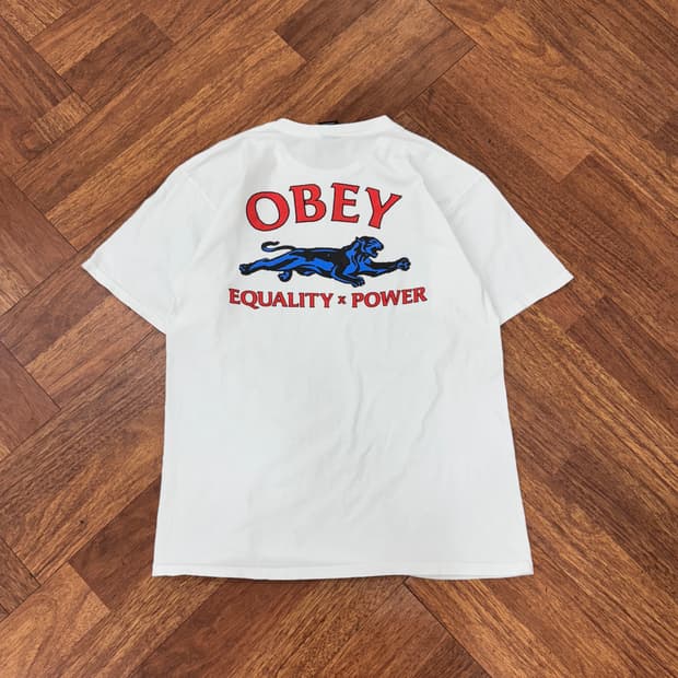 L OBEY 오베이 반팔 라운드 티셔츠