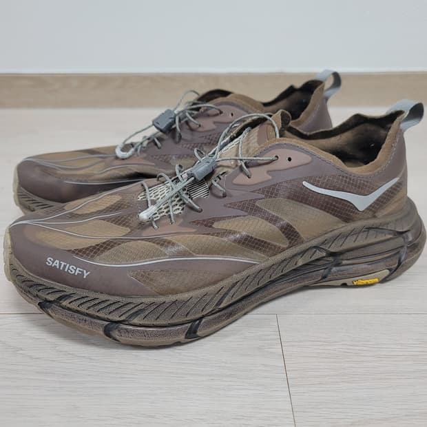 [275] <상태최상> 호카x새티스파이 마파테 스피드4 라이트러버