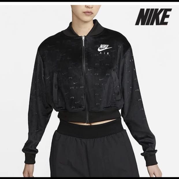 나이키 에어 벨벳 크롭 집업 자켓
