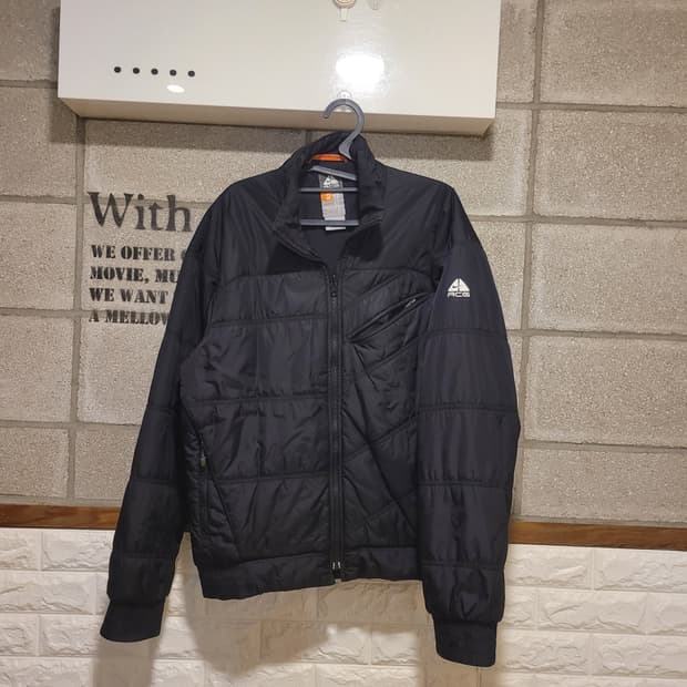 나이키 ACG 퀄팅 자켓 M
