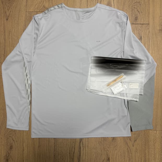 XLIM EP.6 01 SLEEVE GRAY