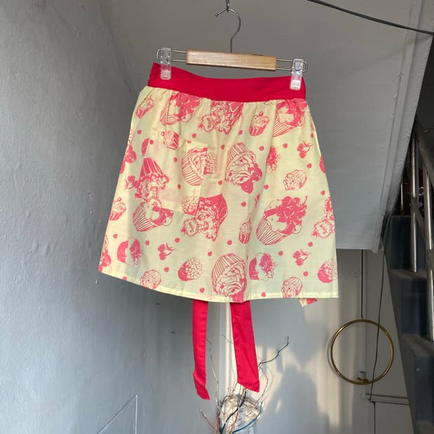 카페 인테리어 허리 앞치마